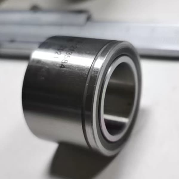 MKL BEARINGS produziert F-213584.KL Schrägkugellager
        